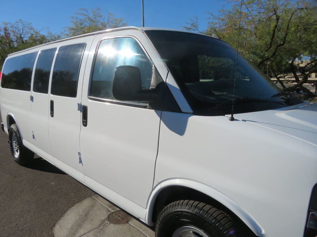 2017 Chevrolet Express Passenger 1OWNER AZ 15 PASSENGER VAN EXTRA CLEAN PEOPLE MOVER 15 SEATS  - 22704471 - 8