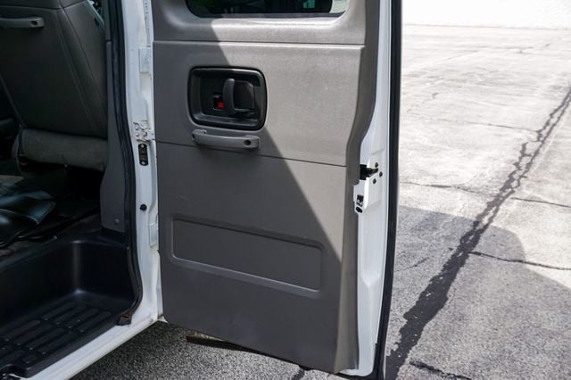 2017 Chevrolet Express Passenger Express 3500 15-Passenger Van 43k - 23083648 - 42
