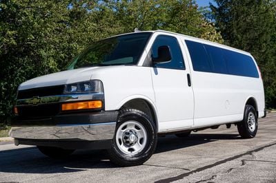 2017 Chevrolet Express Passenger