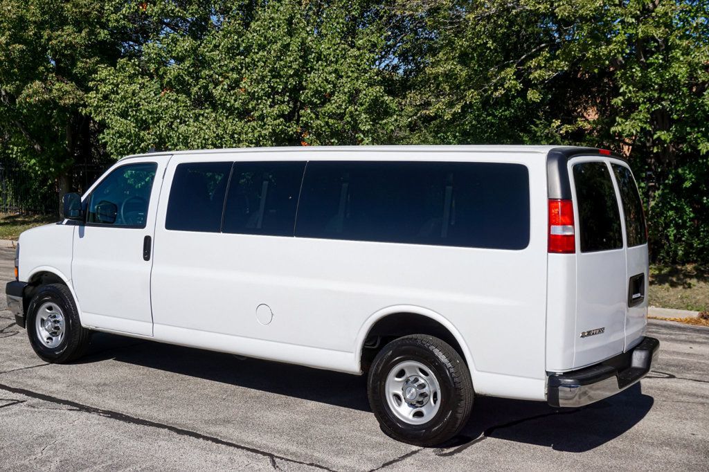2017 Chevrolet Express Passenger Express 3500 15-Passenger Van 53k Miles - 23092509 - 26
