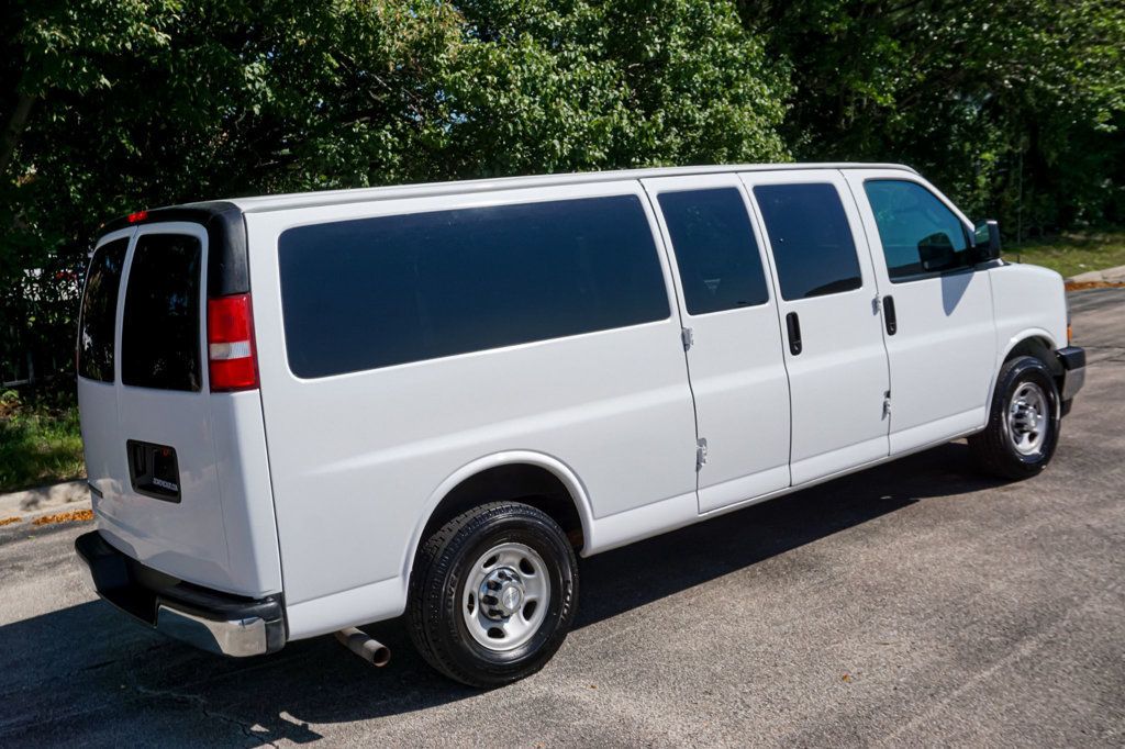 2017 Chevrolet Express Passenger *Express 3500* *15-Passenger Van* *Extended* *Only 45k Miles* - 23071573 - 23
