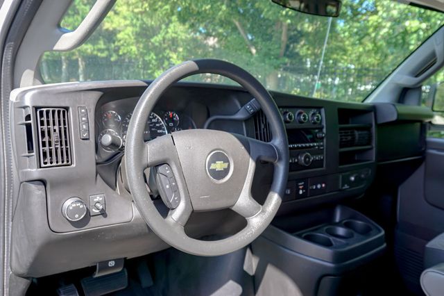 2017 Chevrolet Express Passenger *Express 3500* *15-Passenger Van* *Extended* *Only 45k Miles* - 23071573 - 65