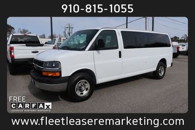 2017 Chevrolet Express Passenger - 1GAZGPFG6H1244377
