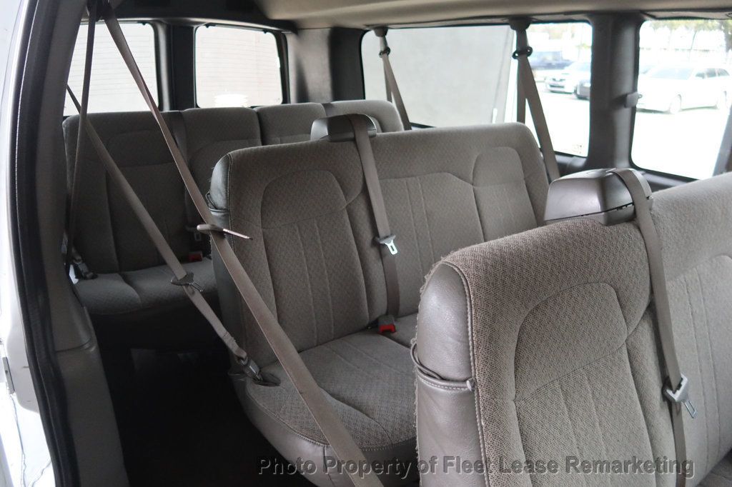 2017 Chevrolet Express Passenger G3500 Ext Passenger Van LT 155"  - 22979007 - 16