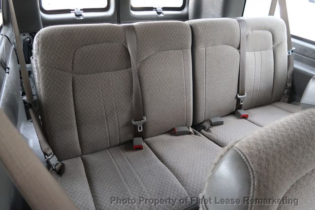 2017 Chevrolet Express Passenger G3500 Ext Passenger Van LT 155"  - 22979007 - 17
