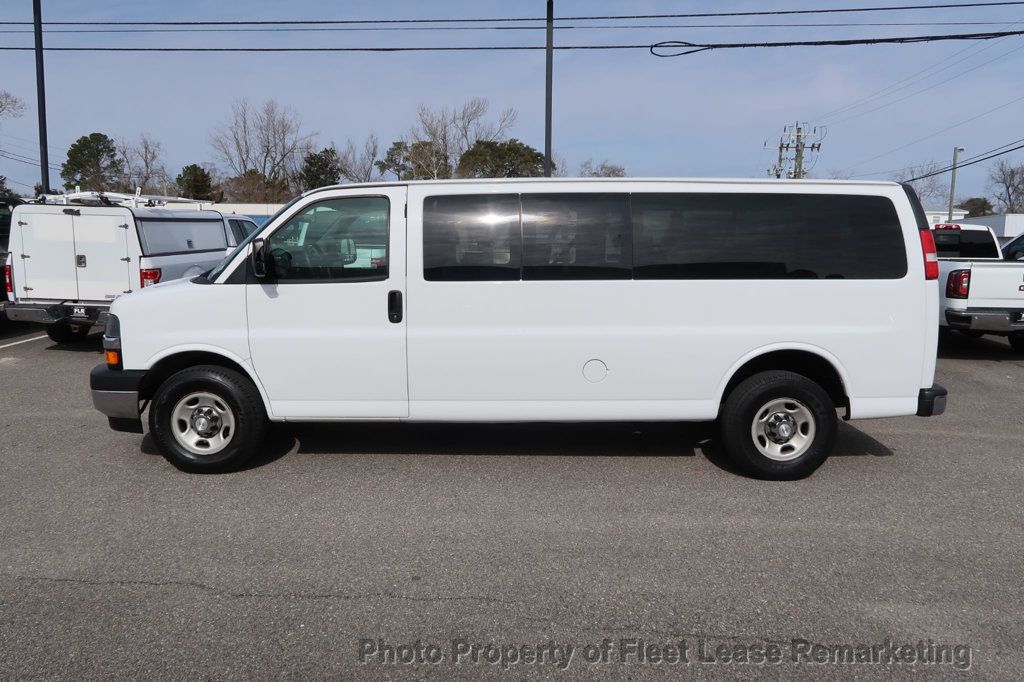 2017 Chevrolet Express Passenger G3500 Ext Passenger Van LT 155"  - 22979007 - 1