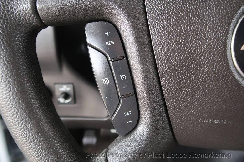 2017 Chevrolet Express Passenger G3500 Ext Passenger Van LT 155"  - 22979007 - 30