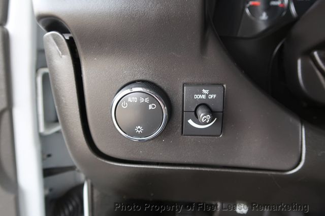 2017 Chevrolet Express Passenger G3500 Ext Passenger Van LT 155"  - 22979007 - 31