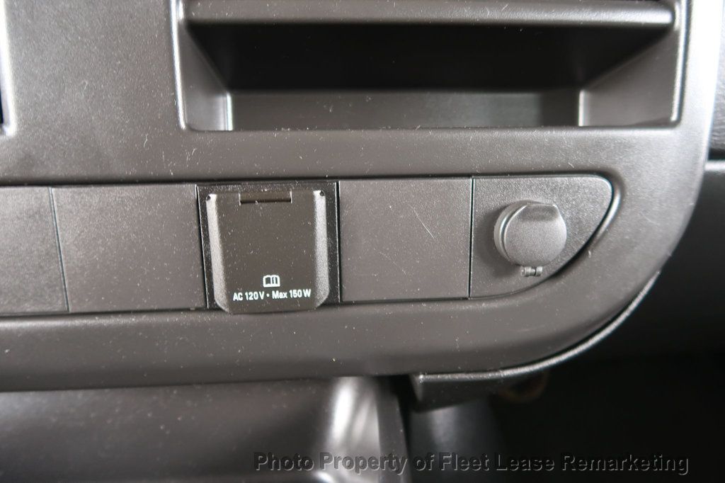 2017 Chevrolet Express Passenger G3500 Ext Passenger Van LT 155"  - 22979007 - 34