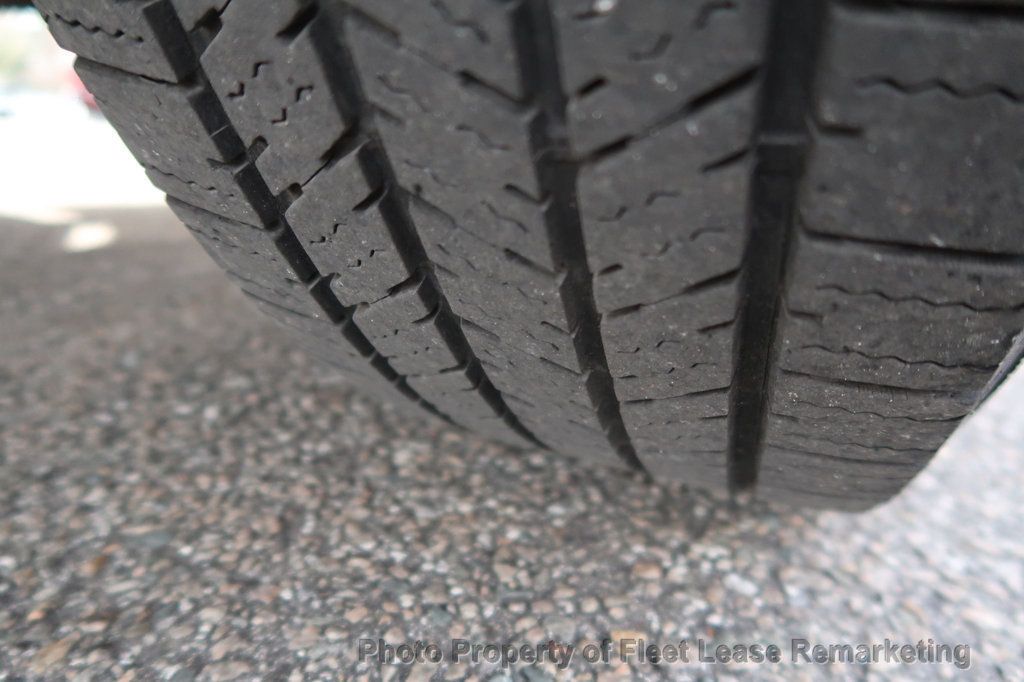 2017 Chevrolet Express Passenger G3500 Ext Passenger Van LT 155"  - 22979007 - 40