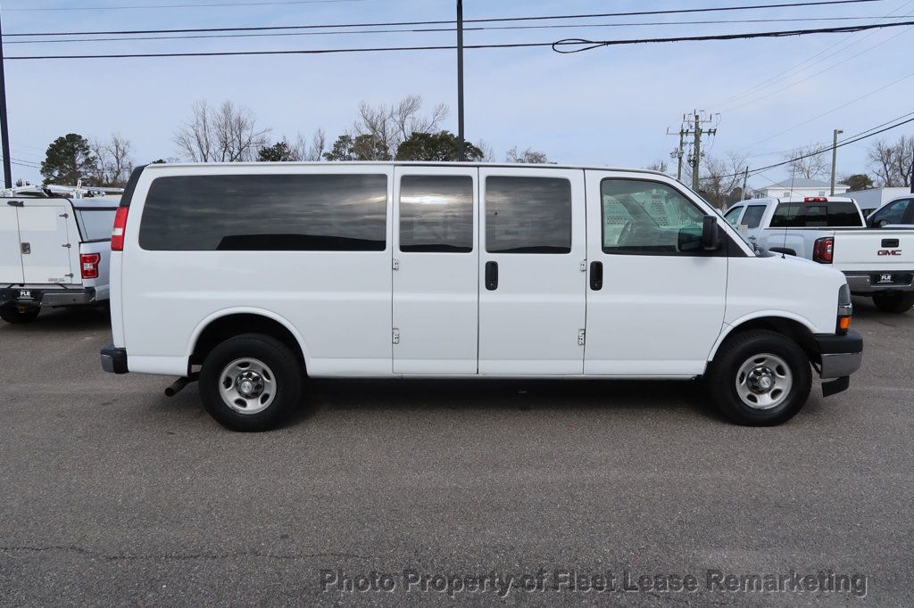 2017 Chevrolet Express Passenger G3500 Ext Passenger Van LT 155"  - 22979007 - 5