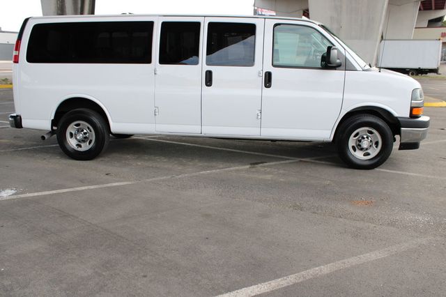 2017 Chevrolet Express Passenger