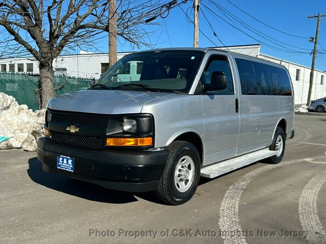2017 Chevrolet Express Passenger RWD 3500 135" LS w/1LS - 22983292 - 0