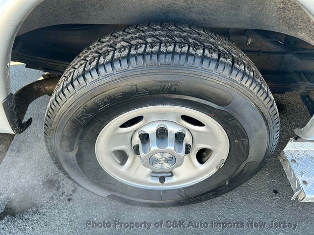 2017 Chevrolet Express Passenger RWD 3500 135" LS w/1LS - 22983292 - 36