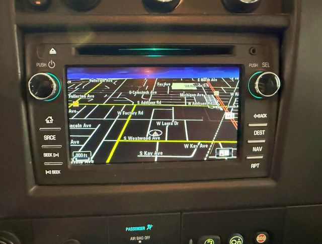 2017 Chevrolet Express Passenger RWD 3500 135" LT w/1LT - 22916351 - 16