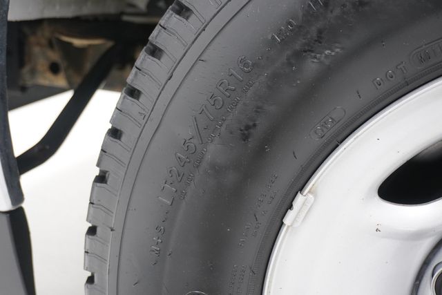 2017 Chevrolet Express Passenger RWD 3500 155" LT w/1LT - 22945577 - 18