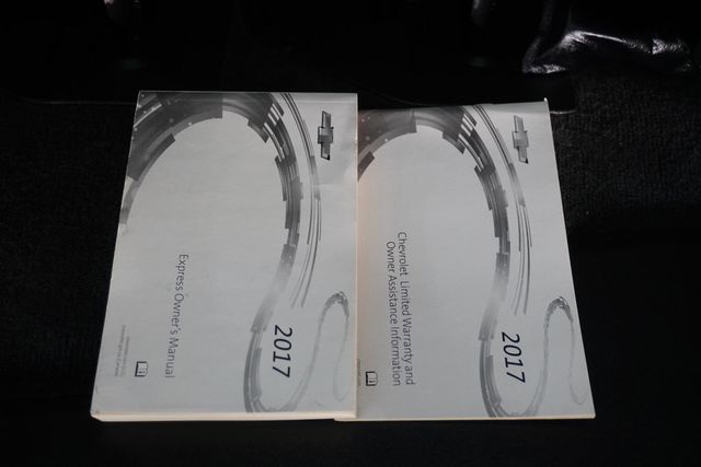 2017 Chevrolet Express Passenger RWD 3500 155" LT w/1LT - 23001698 - 19