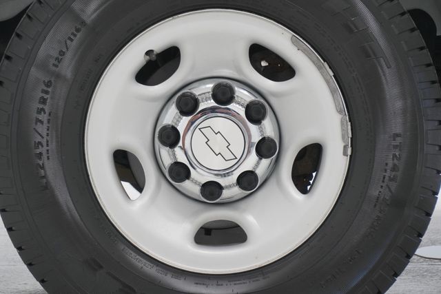 2017 Chevrolet Express Passenger RWD 3500 155" LT w/1LT - 23001698 - 21