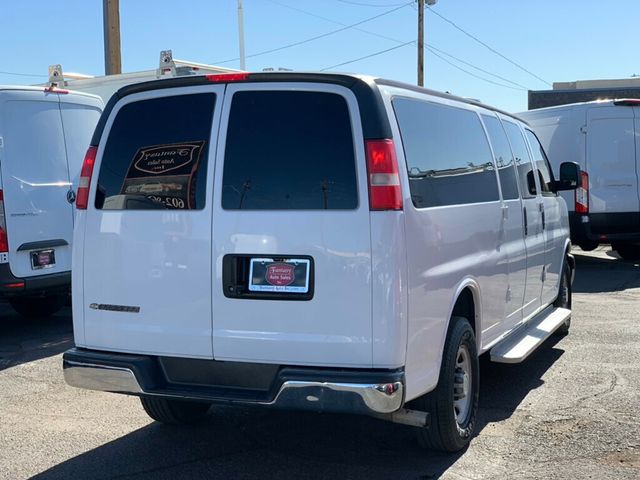 2017 Chevrolet Express Passenger RWD 3500 155" LT w/1LT - 22979026 - 18