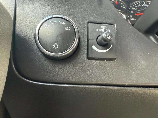 2017 Chevrolet Express Passenger RWD 3500 155" LT w/1LT - 22929246 - 24