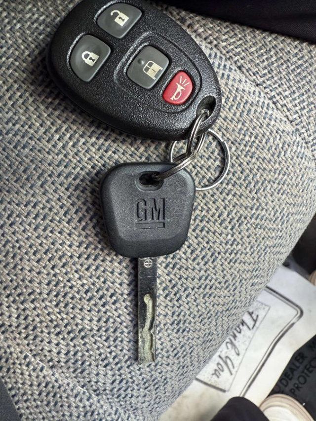 2017 Chevrolet Express Passenger RWD 3500 155" LT w/1LT - 22929246 - 28