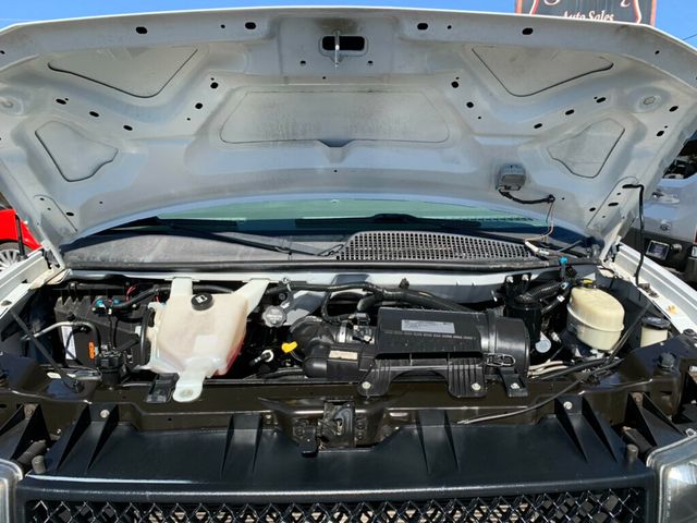 2017 Chevrolet Express Passenger RWD 3500 155" LT w/1LT Passenger - 22979026 - 37