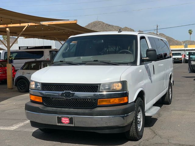2017 Chevrolet Express Passenger RWD 3500 155" LT w/1LT Passenger - 22989344 - 13