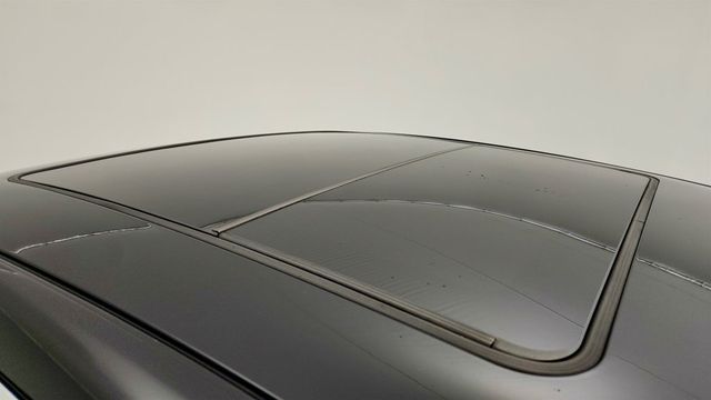 2017 Chevrolet Impala 4dr Sedan Premier w/2LZ, Midnight Edition Appearance & Sunroof - 23012297 - 9