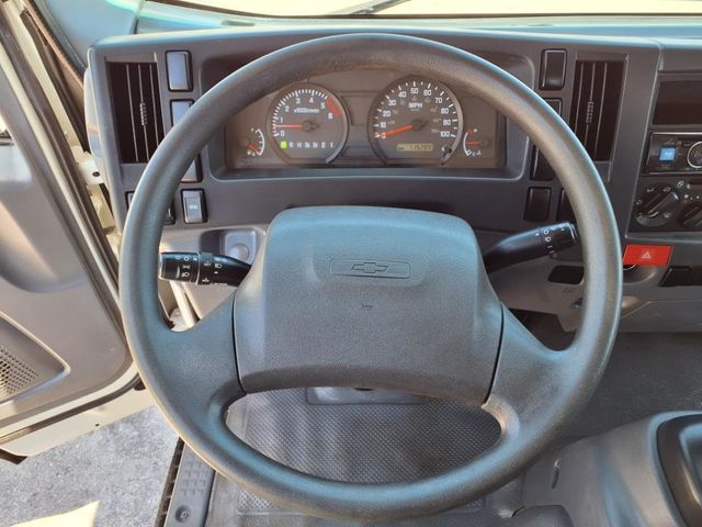 2017 Chevrolet LCF 4500 16' Landscape Dump Truck - 22831871 - 31