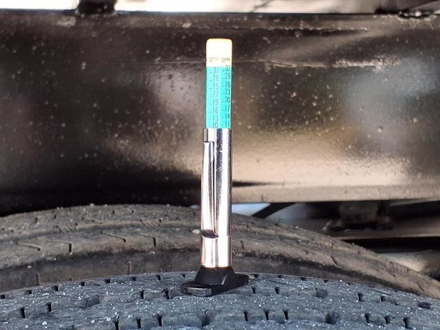 2017 Chevrolet LCF 4500 16' Landscape Dump Truck - 22831871 - 41