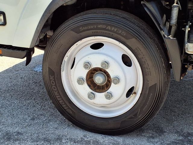 2017 Chevrolet LCF 4500 16' Landscape Dump Truck - 22831871 - 42