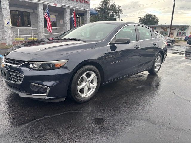 2017 Chevrolet Malibu  - 22914941 | Video 1