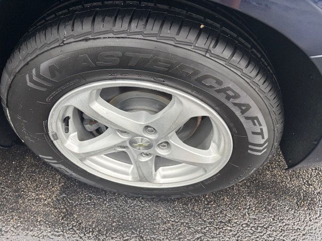 2017 Chevrolet Malibu  - 22914941 - 11