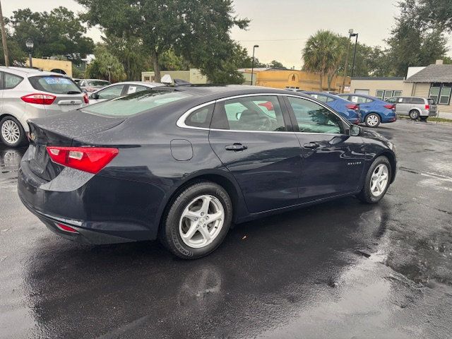 2017 Chevrolet Malibu  - 22914941 - 3