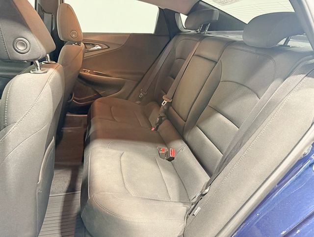 2017 Chevrolet Malibu 4dr Sedan Hybrid w/1HY - 22953233 - 28