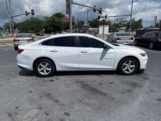 2017 Chevrolet Malibu 4dr Sedan LS w/1LS - 23027469 - 8