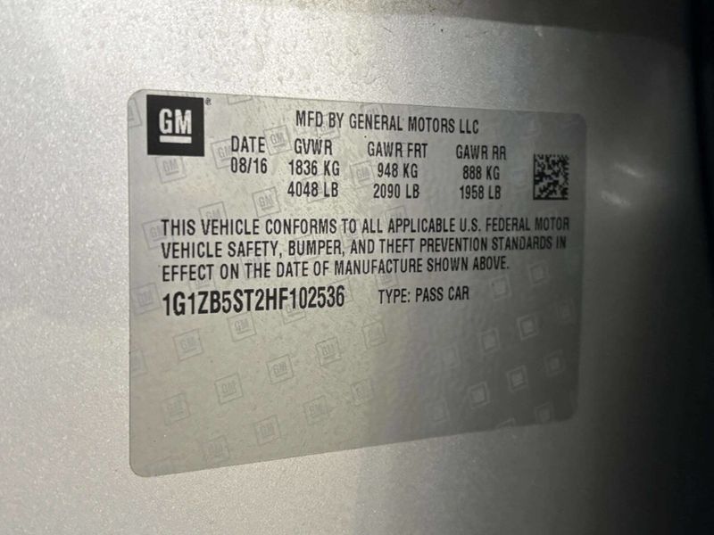 2017 Chevrolet Malibu 4dr Sedan LS w/1LS - 22979984 - 34