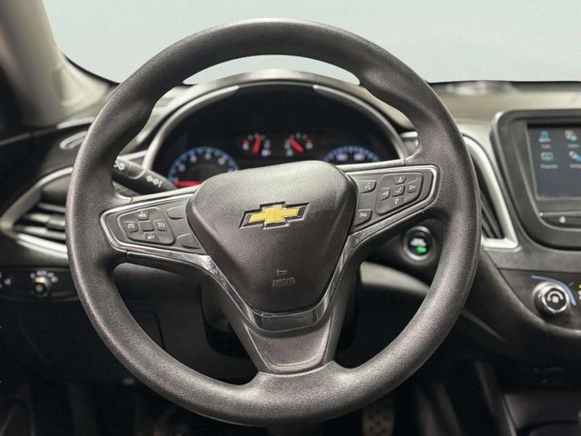 2017 Chevrolet Malibu 4dr Sedan LS w/1LS - 23033658 - 25