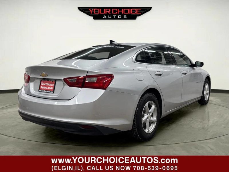 2017 Chevrolet Malibu 4dr Sedan LS w/1LS - 23033658 - 4