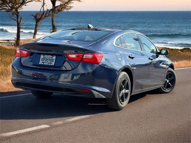 2017 Chevrolet Malibu 4dr Sedan LS w/1LS - 22748693 - 7