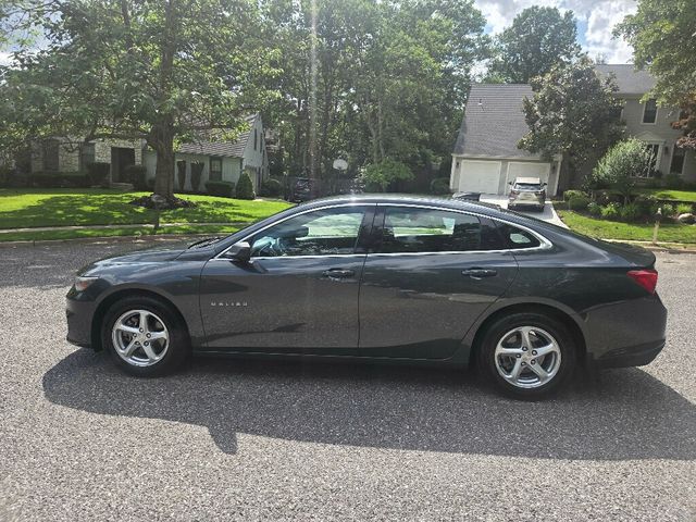 2017 Chevrolet Malibu 4dr Sedan LS w/1LS - 23027023 - 1