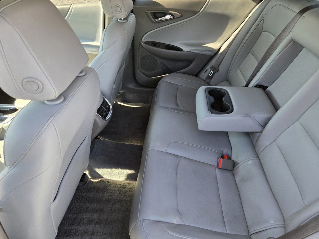 2017 Chevrolet Malibu 4dr Sedan LT w/1LT - 22923541 - 7