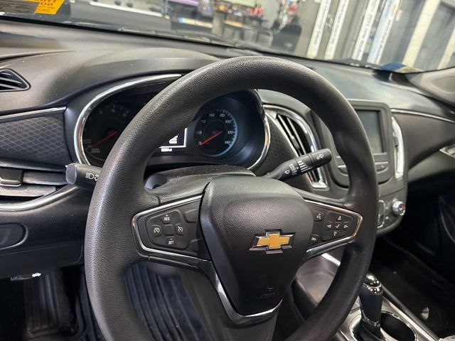 2017 Chevrolet Malibu 4dr Sedan LT w/1LT - 22987866 - 14