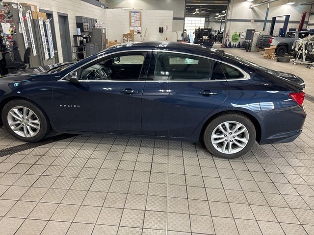 2017 Chevrolet Malibu 4dr Sedan LT w/1LT - 22987866 - 21