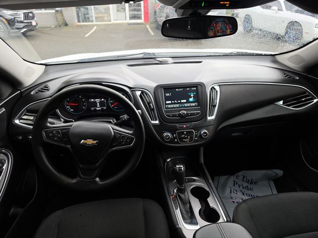 2017 Chevrolet Malibu 4dr Sedan LT w/1LT - 22985832 - 26