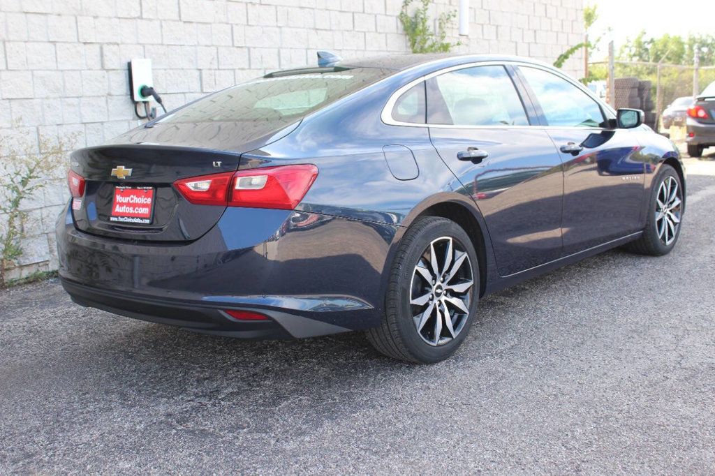 2017 Chevrolet Malibu 4dr Sedan LT w/1LT - 22912402 - 11