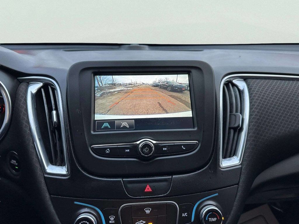 2017 Chevrolet Malibu 4dr Sedan LT w/1LT - 22958713 - 19