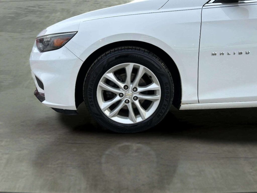 2017 Chevrolet Malibu 4dr Sedan LT w/1LT - 22958713 - 24