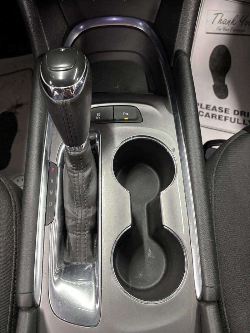 2017 Chevrolet Malibu 4dr Sedan LT w/1LT - 22960694 - 26