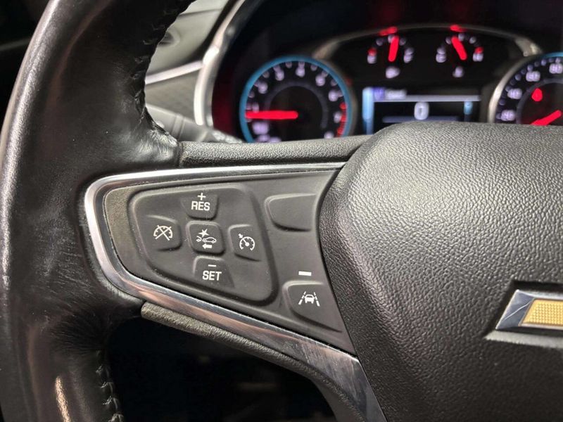 2017 Chevrolet Malibu 4dr Sedan LT w/1LT - 22960694 - 30